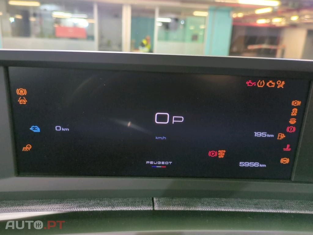 Peugeot 5008 1.6 Plug-in Hybrid Allure e-DCS7