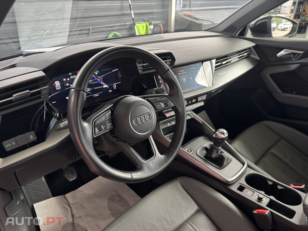 Audi A3 30 TFSI S line
