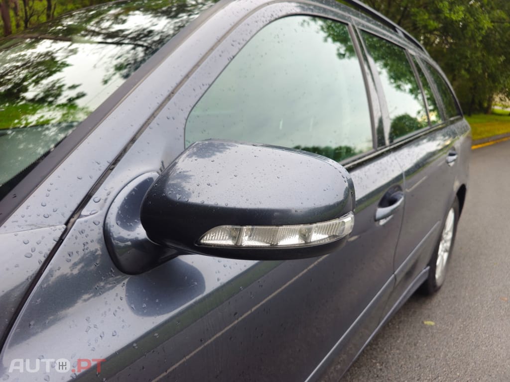 Mercedes-Benz E 200 T CDI Auto Classic