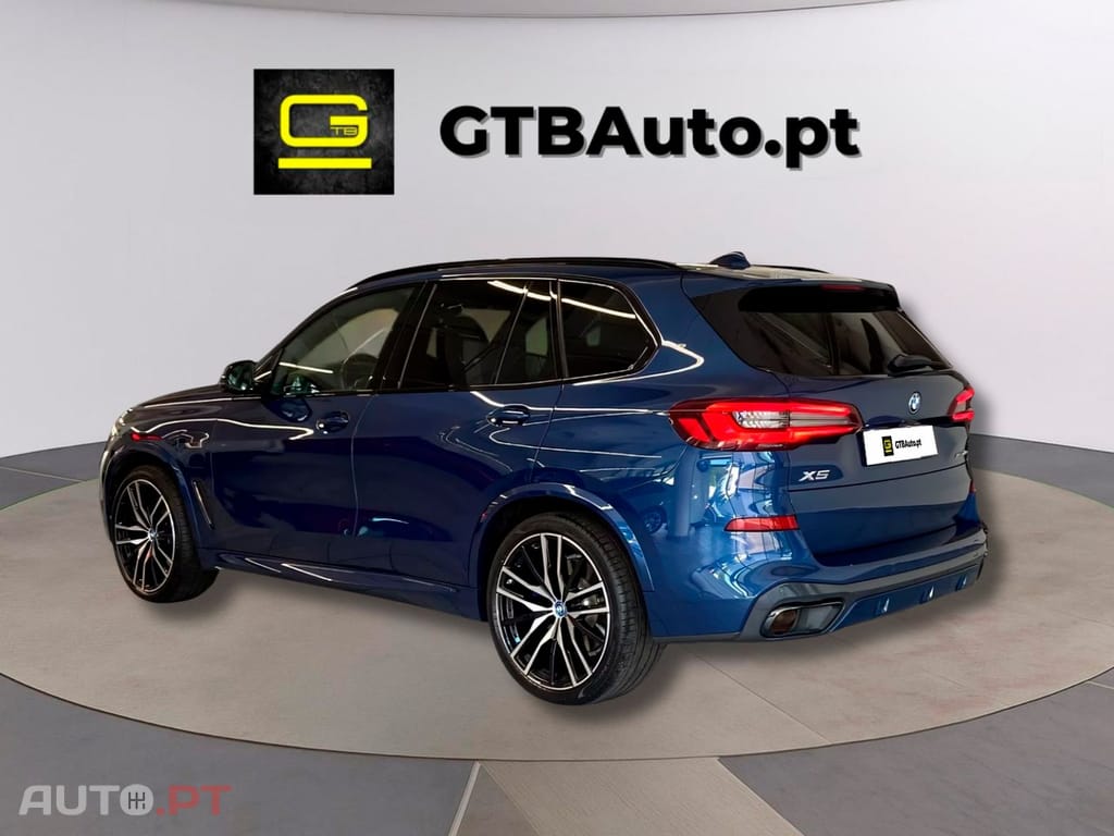 BMW X5 M Sport I.V.A DEDUTÍVEL 