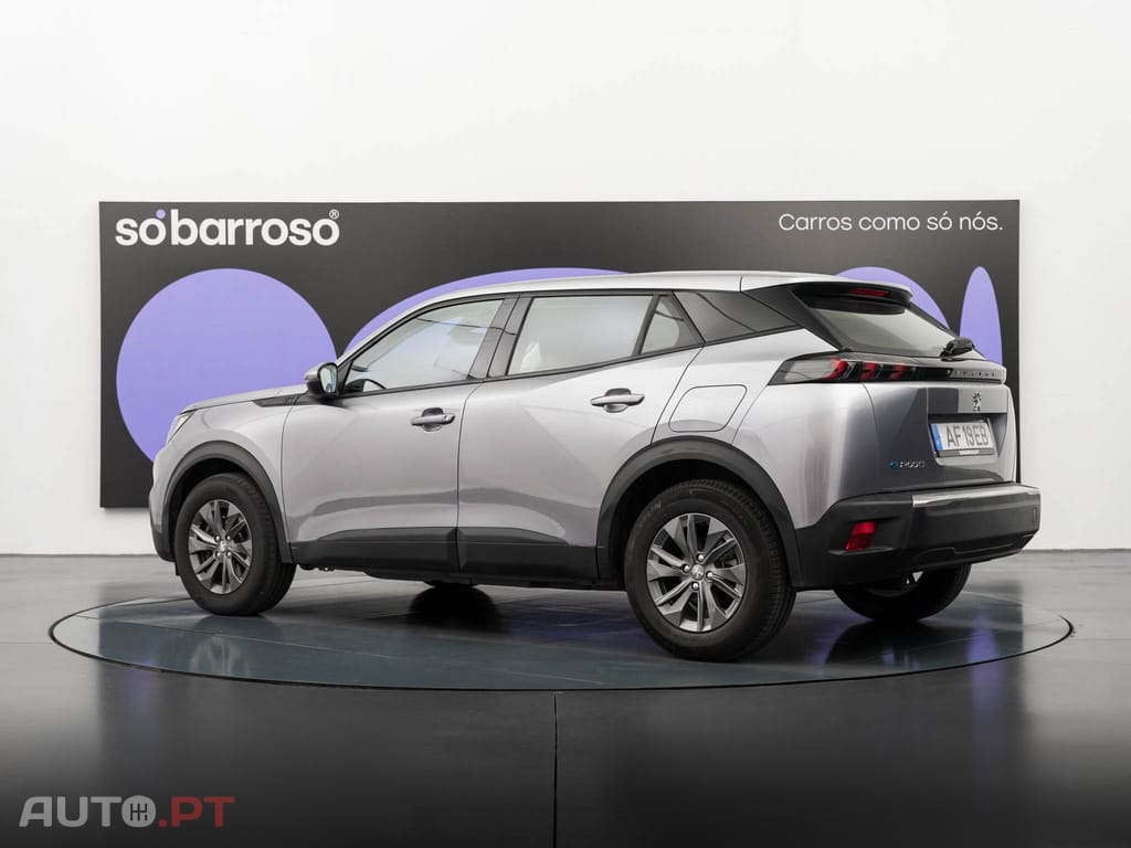 Peugeot E-2008 50 kWh Active