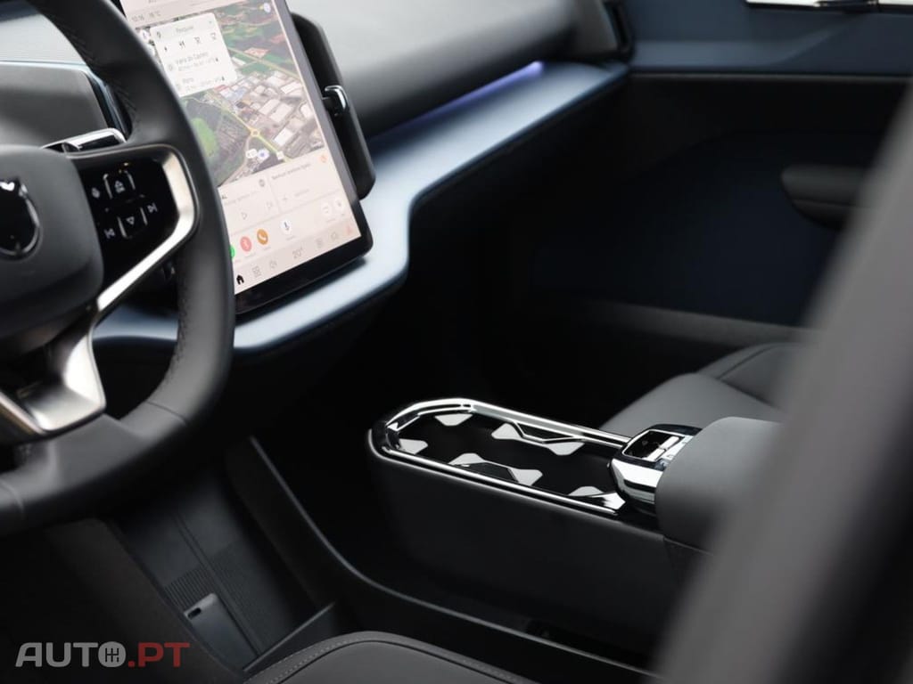 Volvo EX30 Single Plus I.V.A DEDUTIVEL 