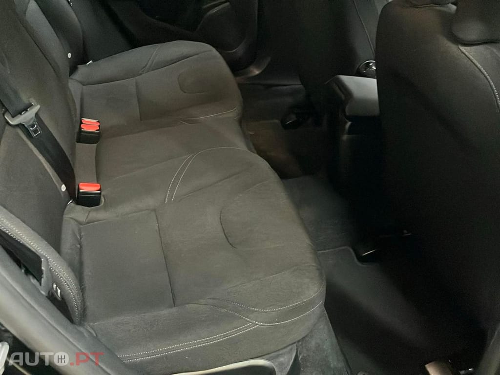 Volvo V40 2.0 D2 Kinetic