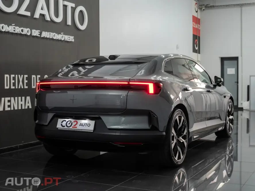 Polestar 4 Long Range 100 kWh Dual Motor Performance Prime