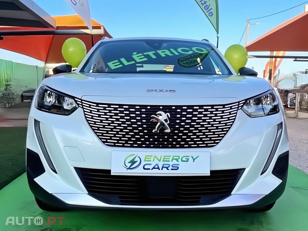 Peugeot E-2008 50 kWh Style
