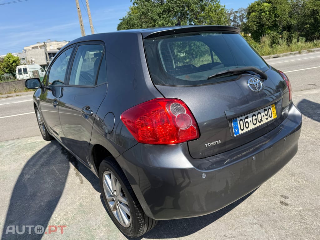 Toyota Auris 1.4 D4D