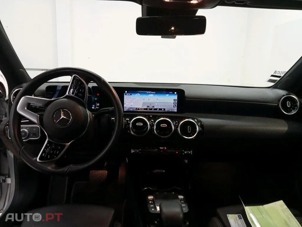 Mercedes-Benz A 250 e Style Plus