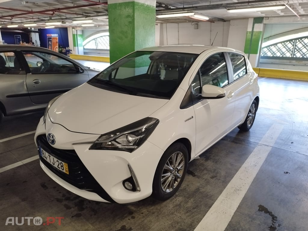 Toyota Yaris 1.5 Hybrid 101 CV