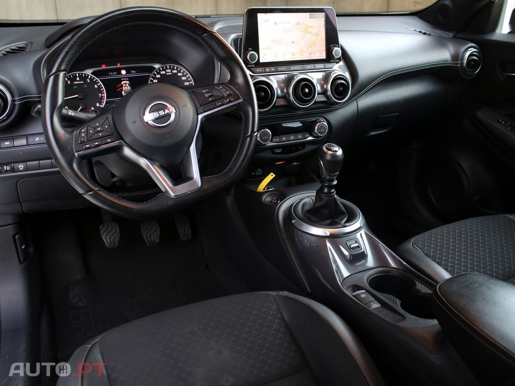 Nissan Juke 1.0 DIG-T N-Design Black