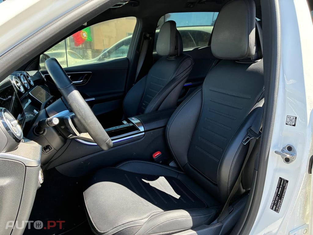 Mercedes-Benz C 300 e AMG Line