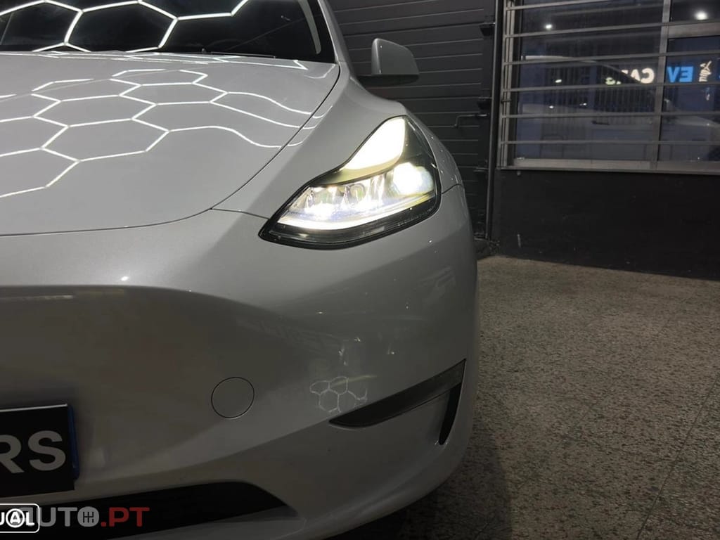 Tesla Model Y Performance Tração Integral