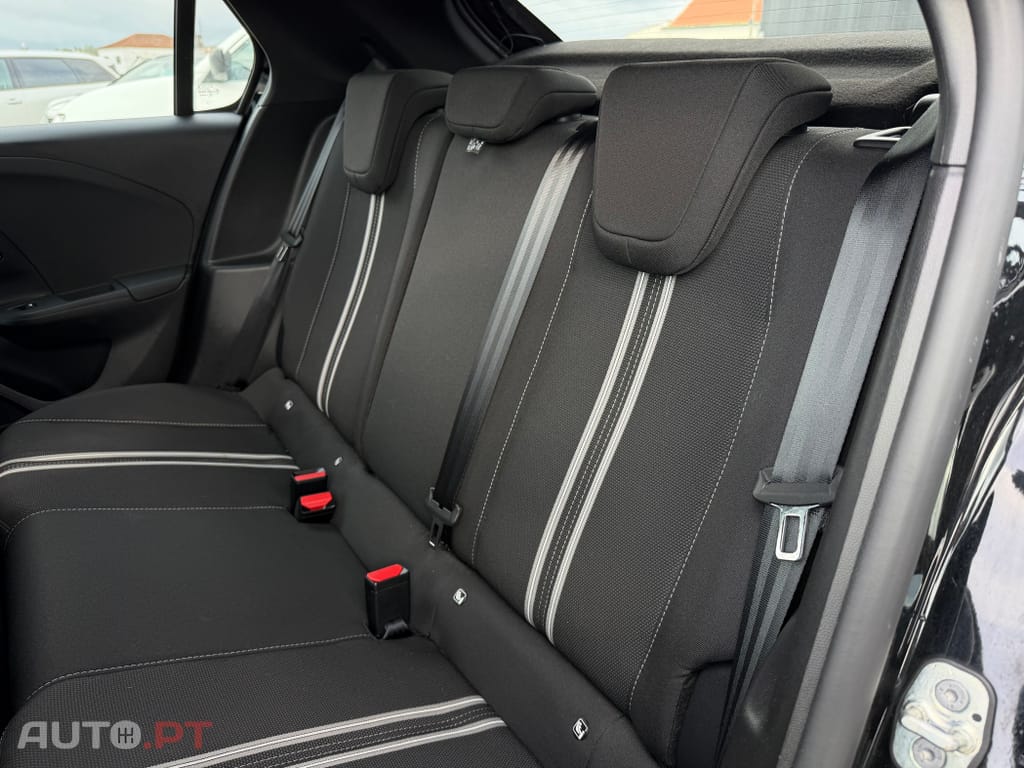 Opel Corsa 1.2 T GS Line Aut.