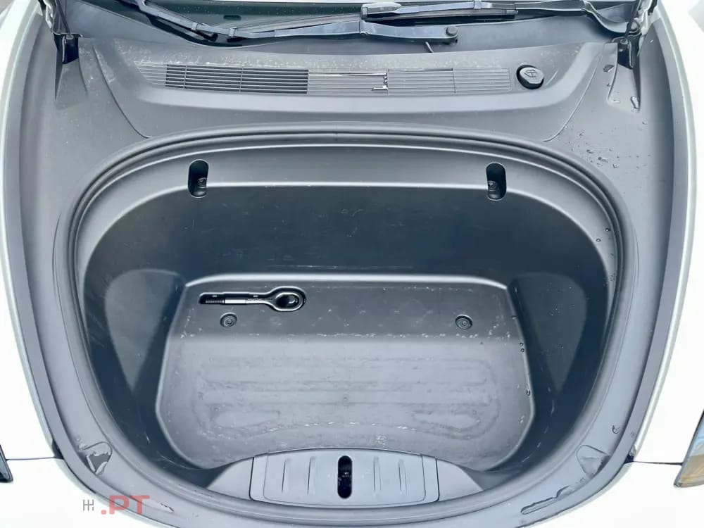 Tesla Model 3 Standard Range Plus RWD