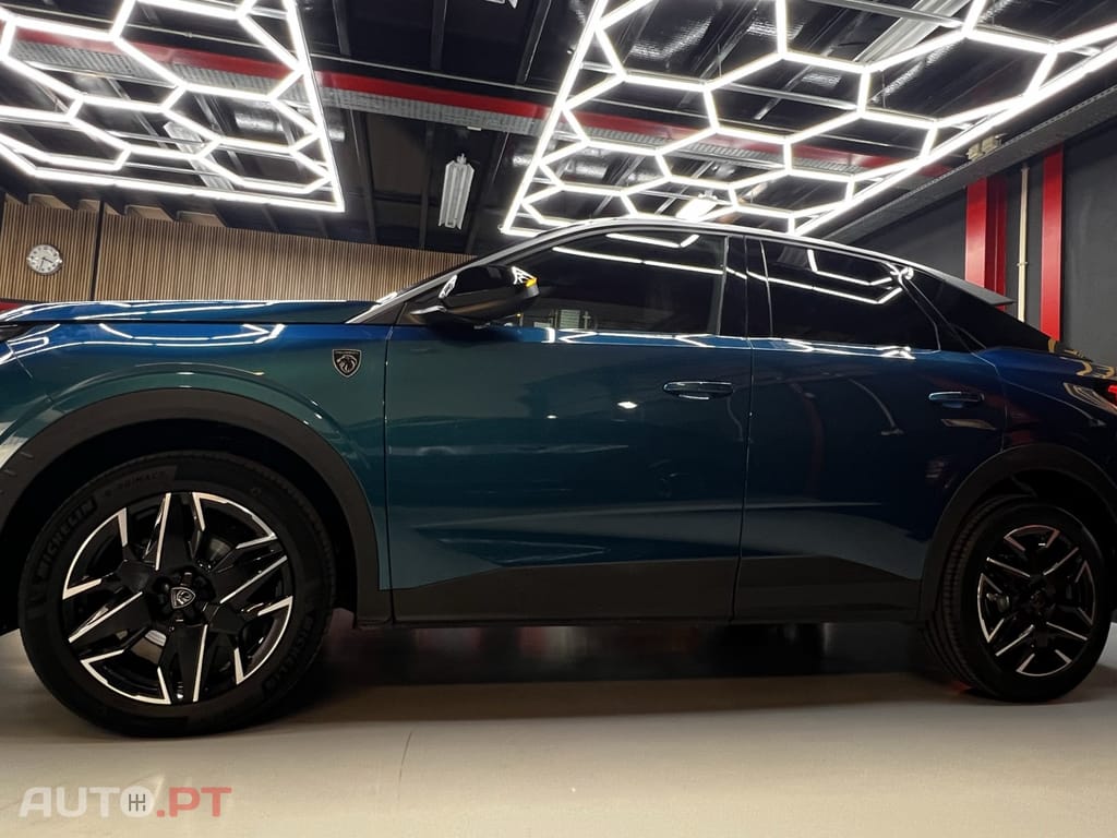 Peugeot 3008 Hybrid 145 e-DSC6 GT