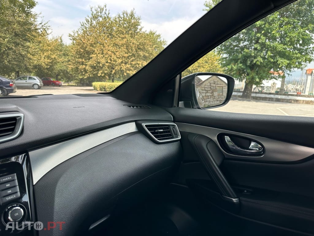 Nissan Qashqai 1.3 DIG-T Tekna Premium DCT
