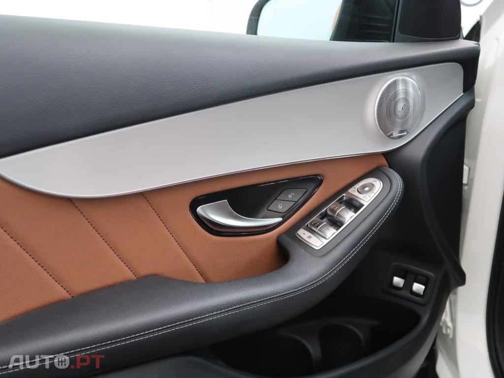 Mercedes-Benz GLC 300 e Coupé 4Matic