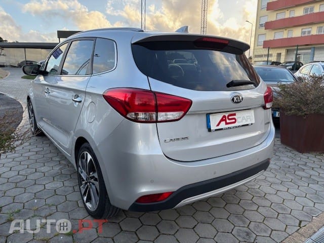 Kia Carens 1.7 CRDi ISG TX