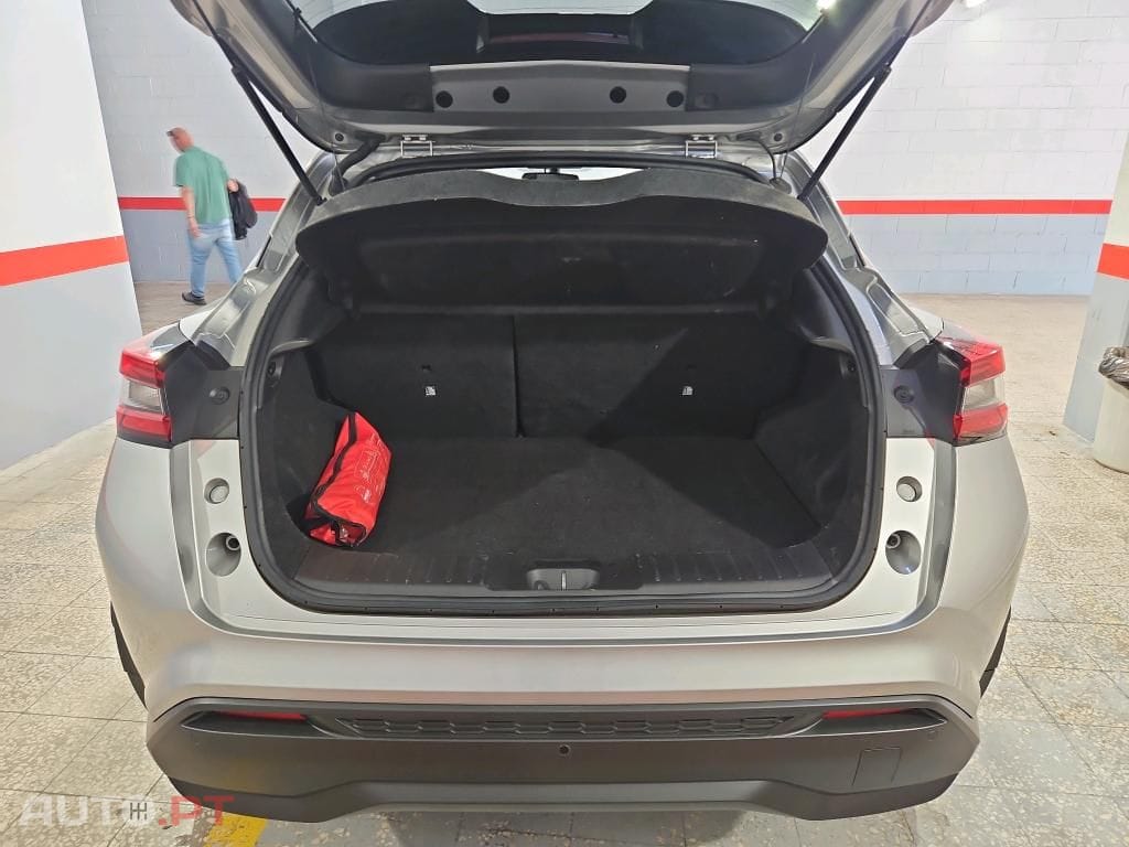 Nissan Juke 1.0 DIG-T N-Connecta DCT