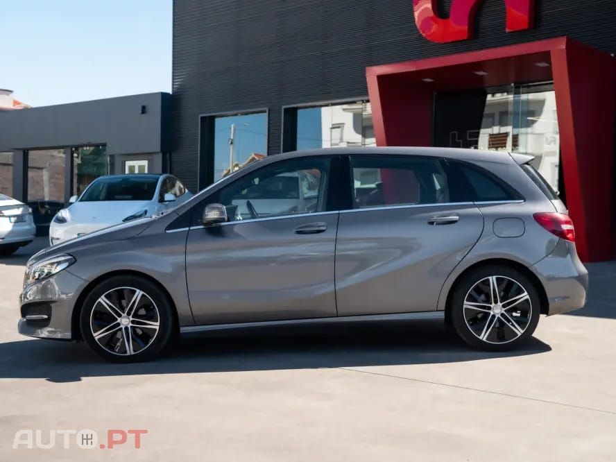 Mercedes-Benz B 200 (CDI) d 7G-DCT Style