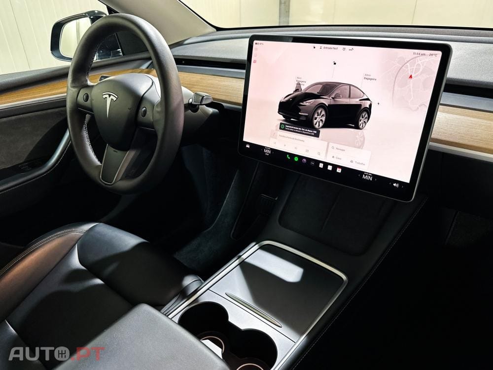 Tesla Model Y Long Range Dual Motor AWD