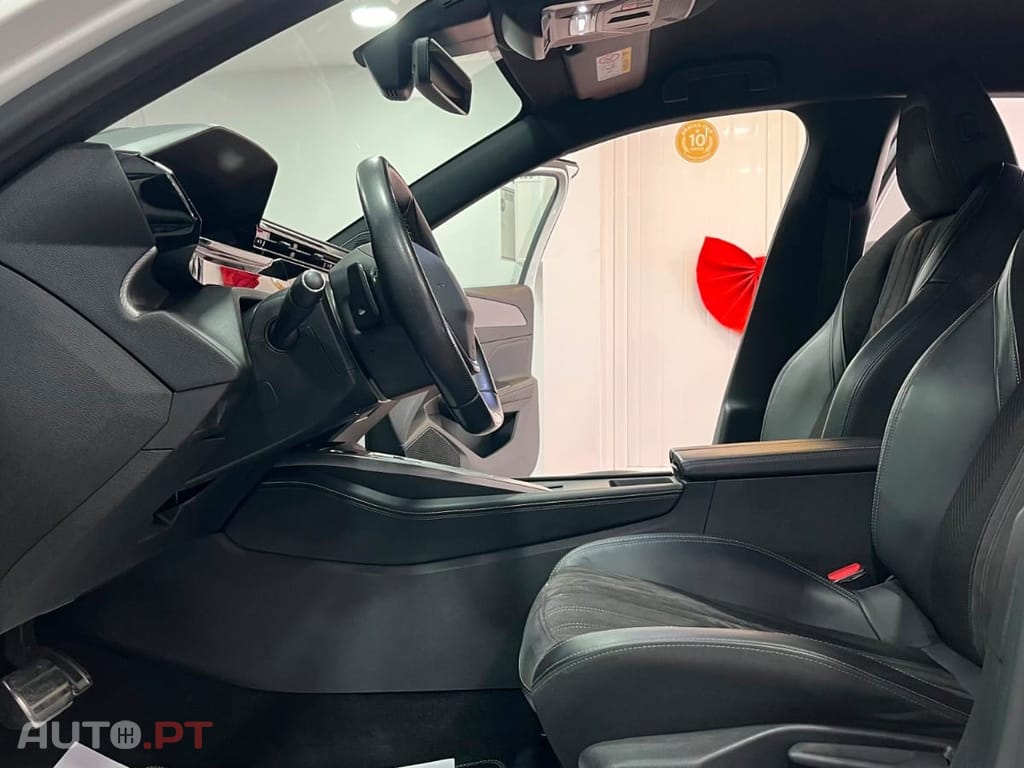 Peugeot 308 1.2 PureTech GT EAT8