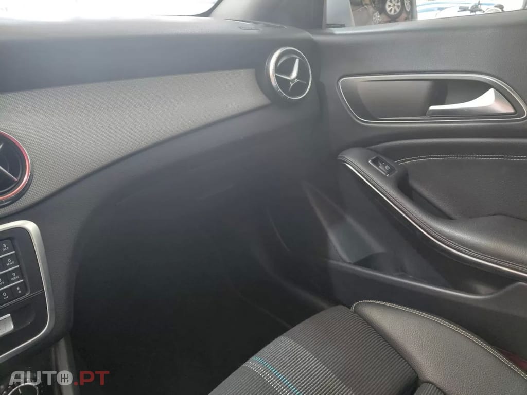 Mercedes-Benz CLA 180 d Urban