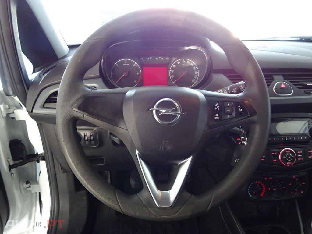 Opel Corsa Outro