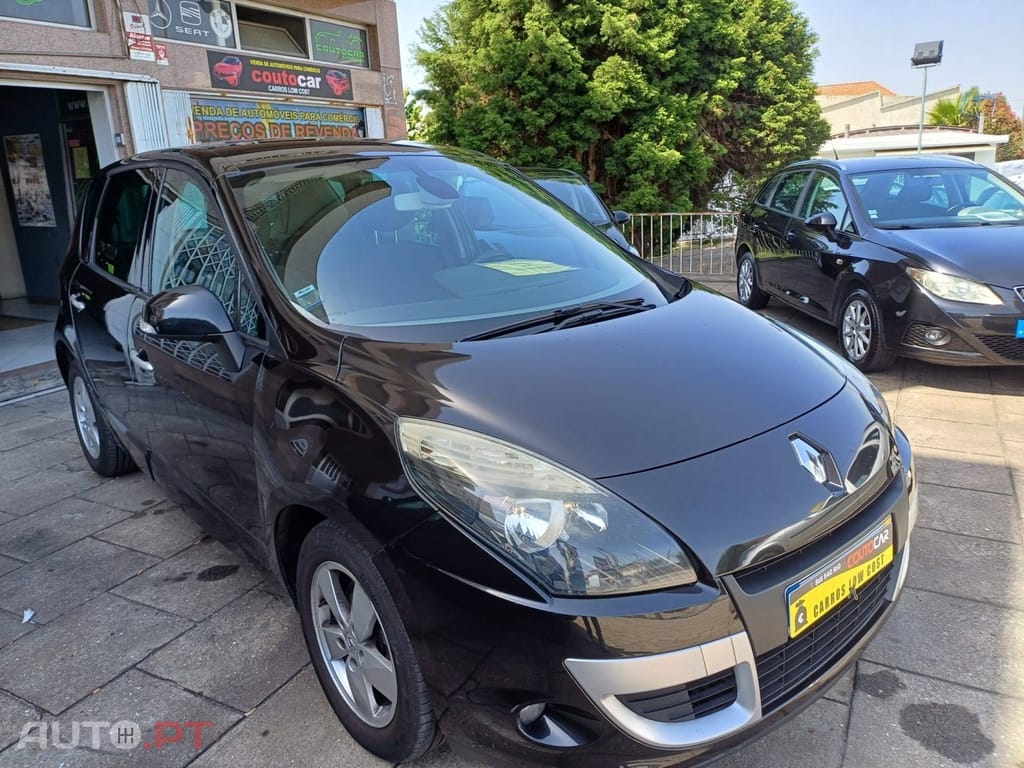 Renault Grand Scénic 1.5 dCi Luxe SS