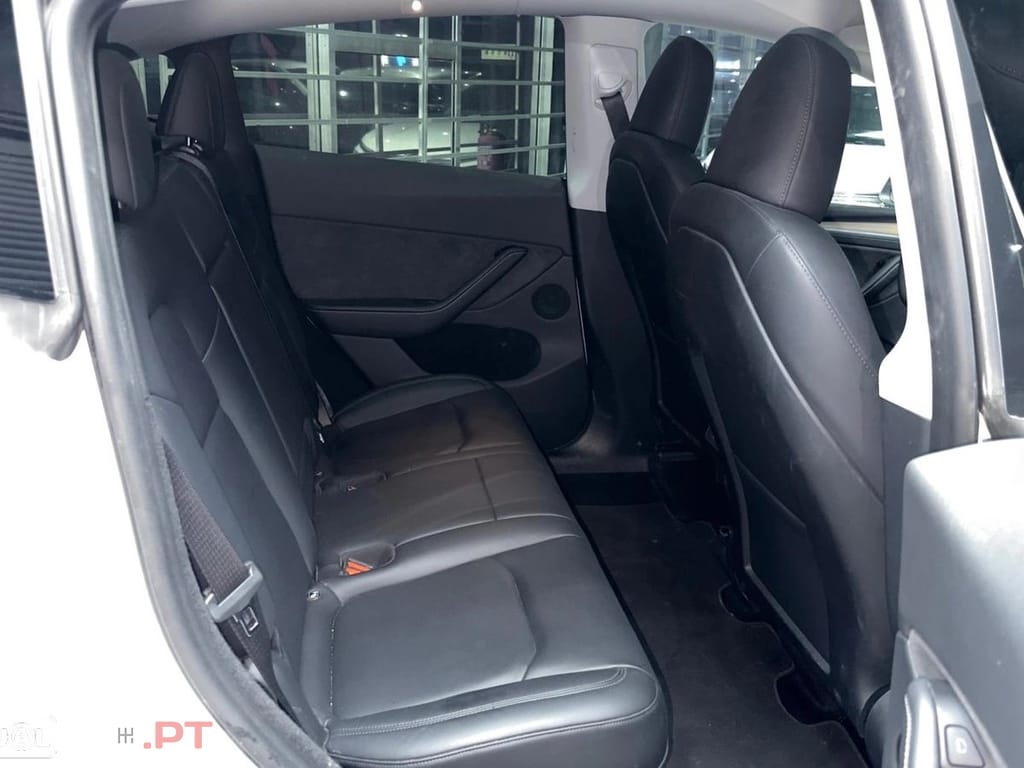 Tesla Model Y Performance Tração Integral