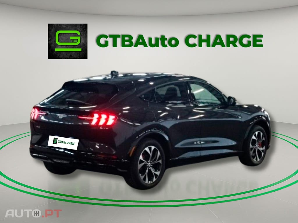 Ford Mustang Mach-E I.V.A DEDUTIVEL AWD 75kWh