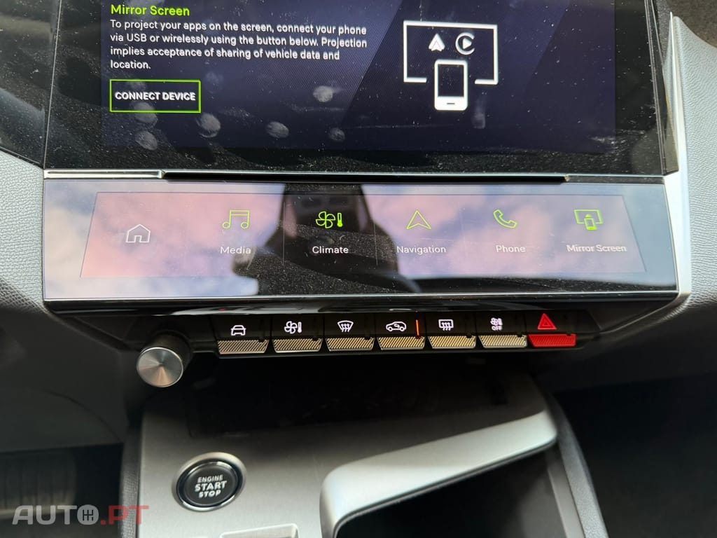 Peugeot 408 MHEV Allure