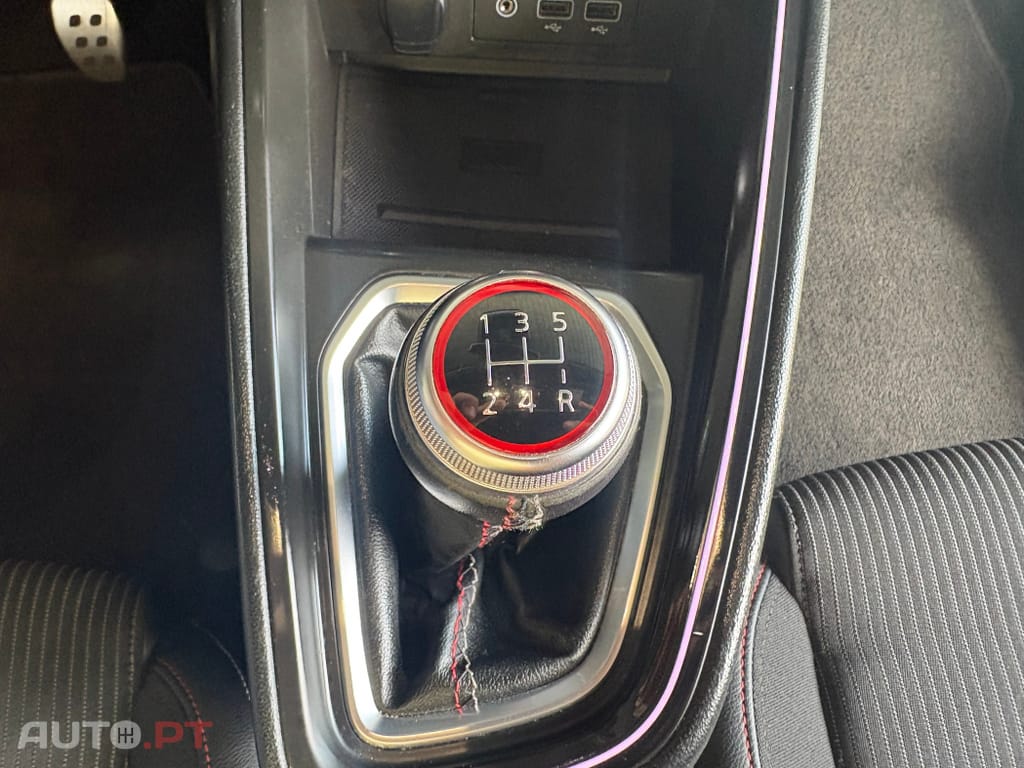 Renault Clio 1.0 TCe RS Line