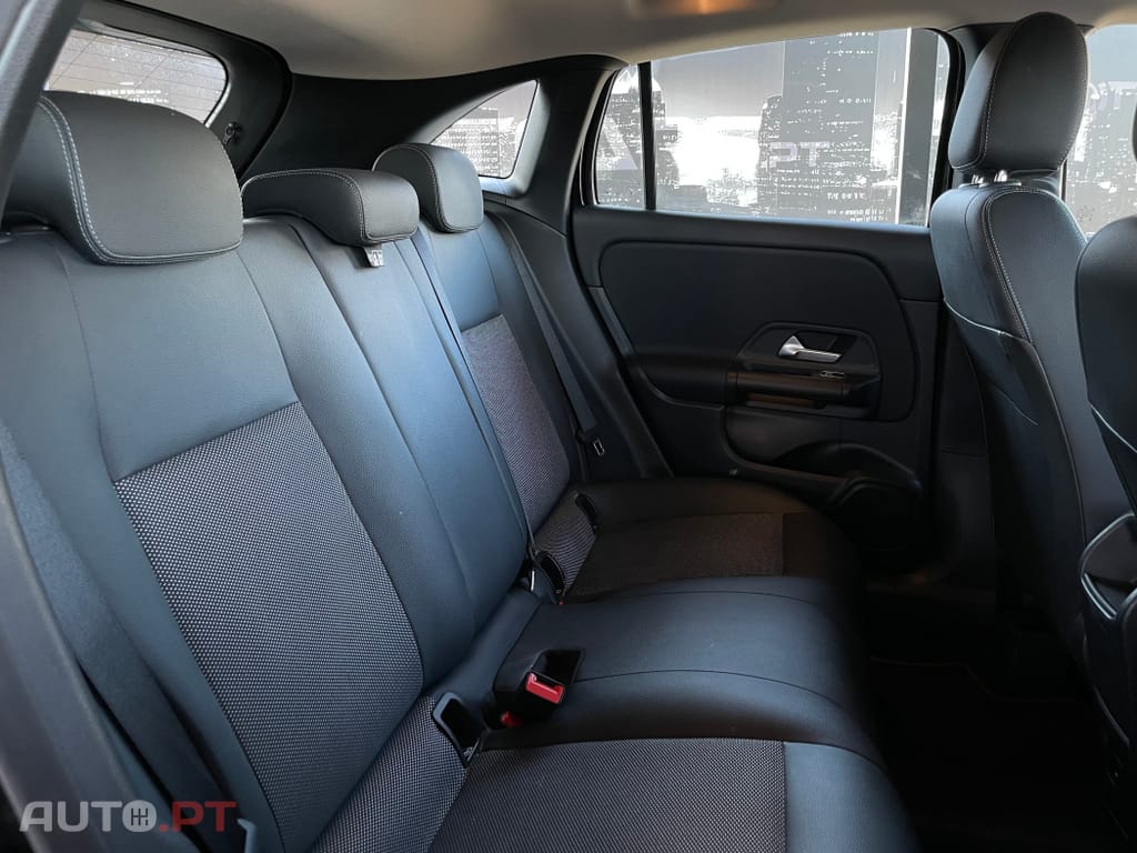 Mercedes-Benz GLA 180 d Progressive