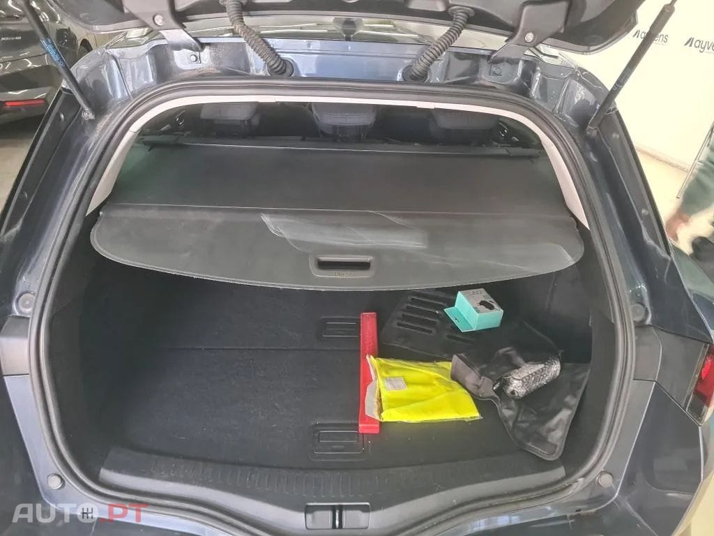 Renault Mégane Sport Tourer 1.5 Blue dCi Limited
