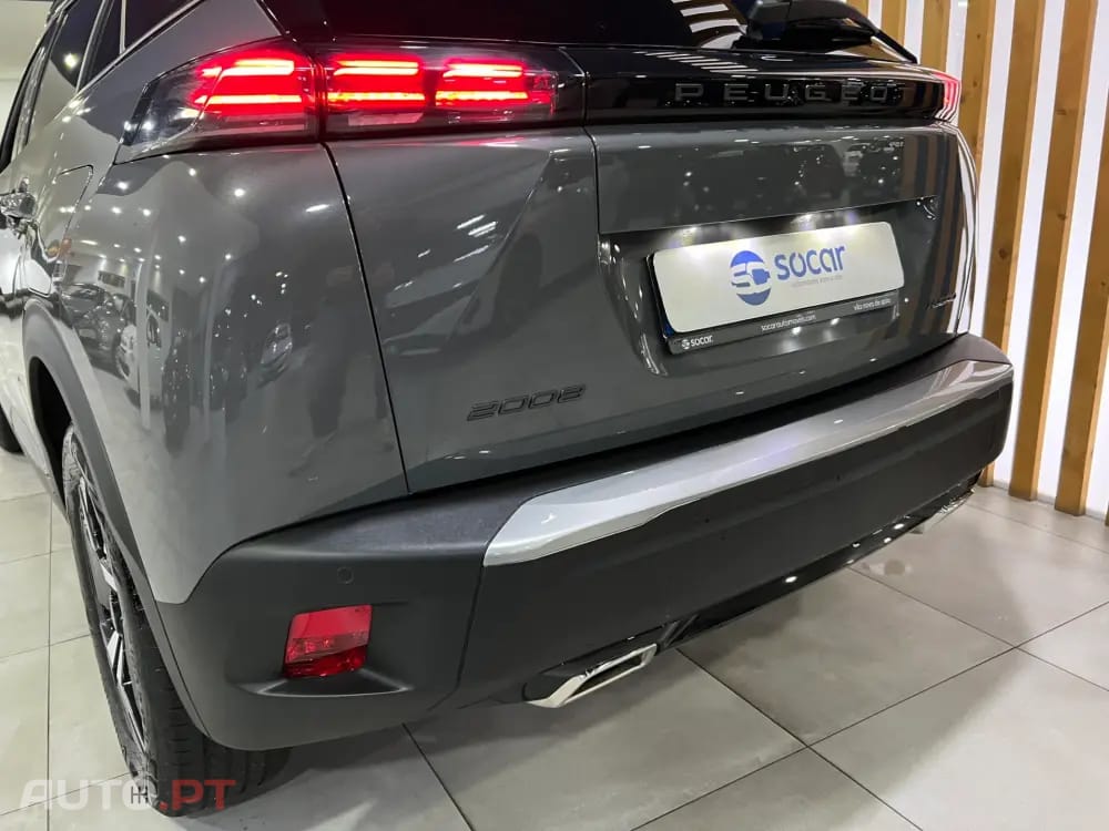 Peugeot 2008 1.2 Hybrid Allure e-DCS6