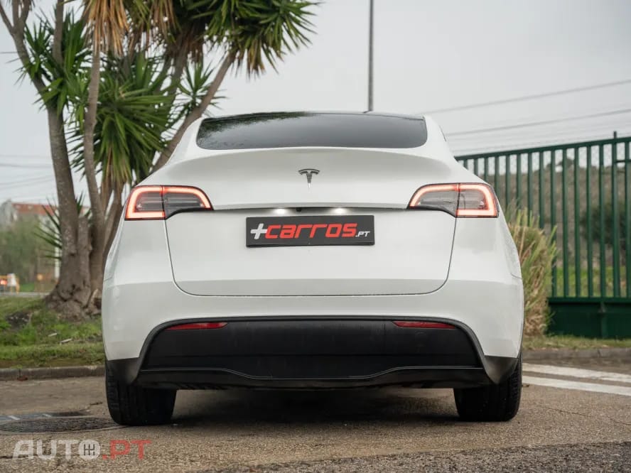 Tesla Model Y Tração Traseira