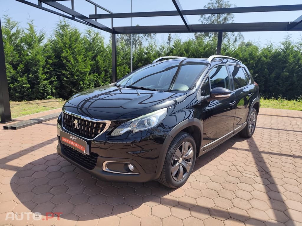 Peugeot 2008 1.5 BlueHDi Style