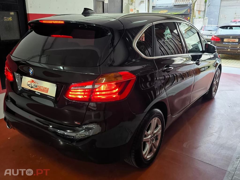 BMW 216 d Advantage Auto