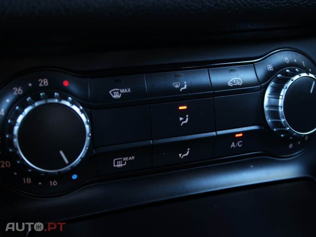 Mercedes-Benz CLA 180 d AMG Line