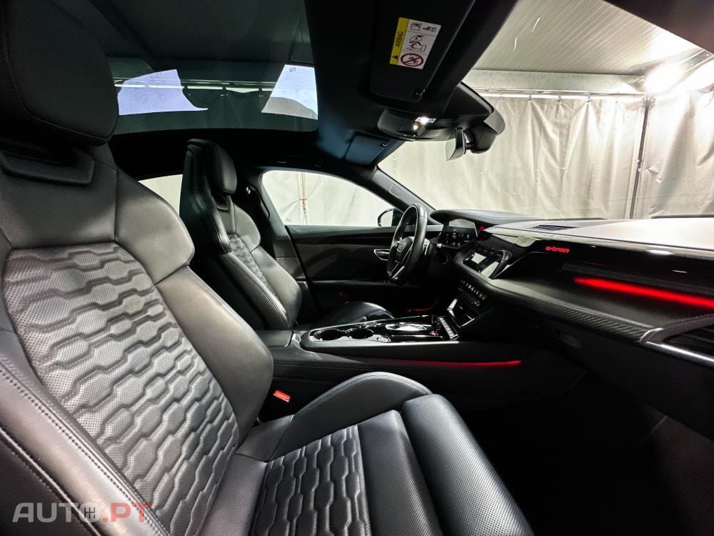 Audi E-Tron GT quattro