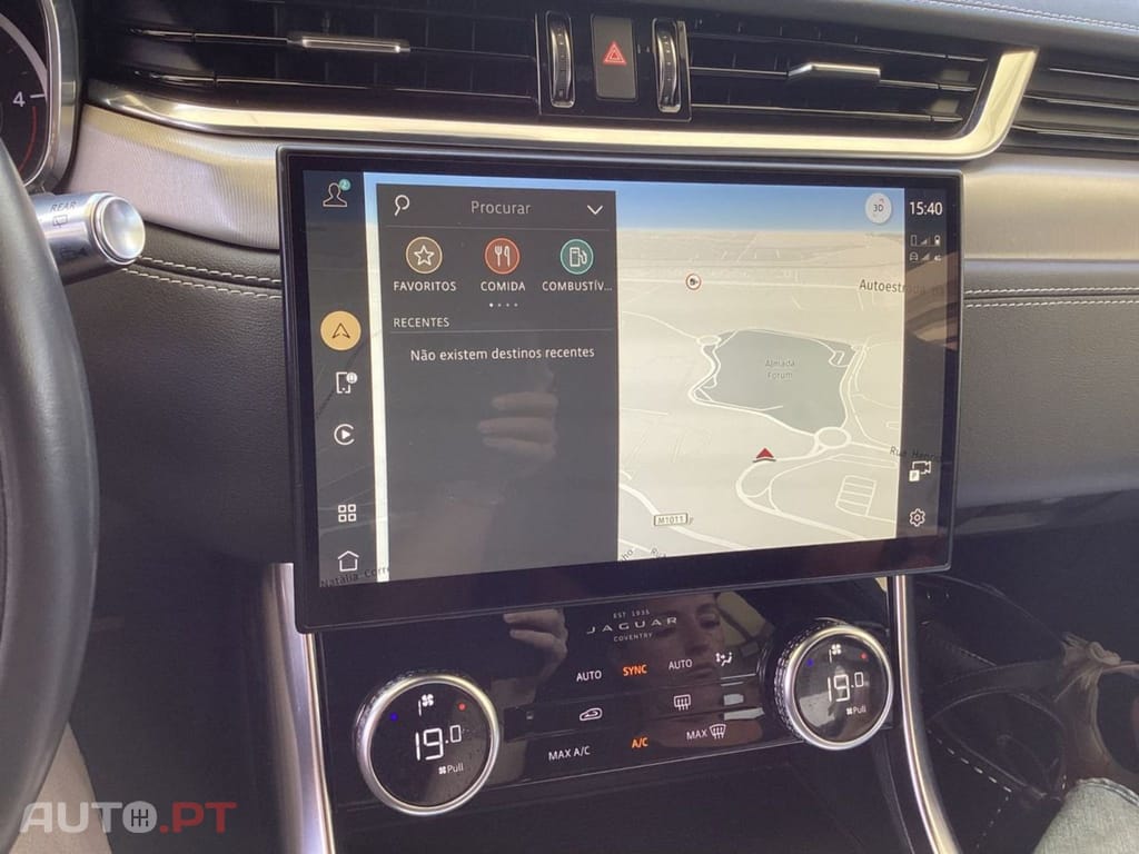 Jaguar XF Mild-Hybrid R-Dynamic S D200 AWD