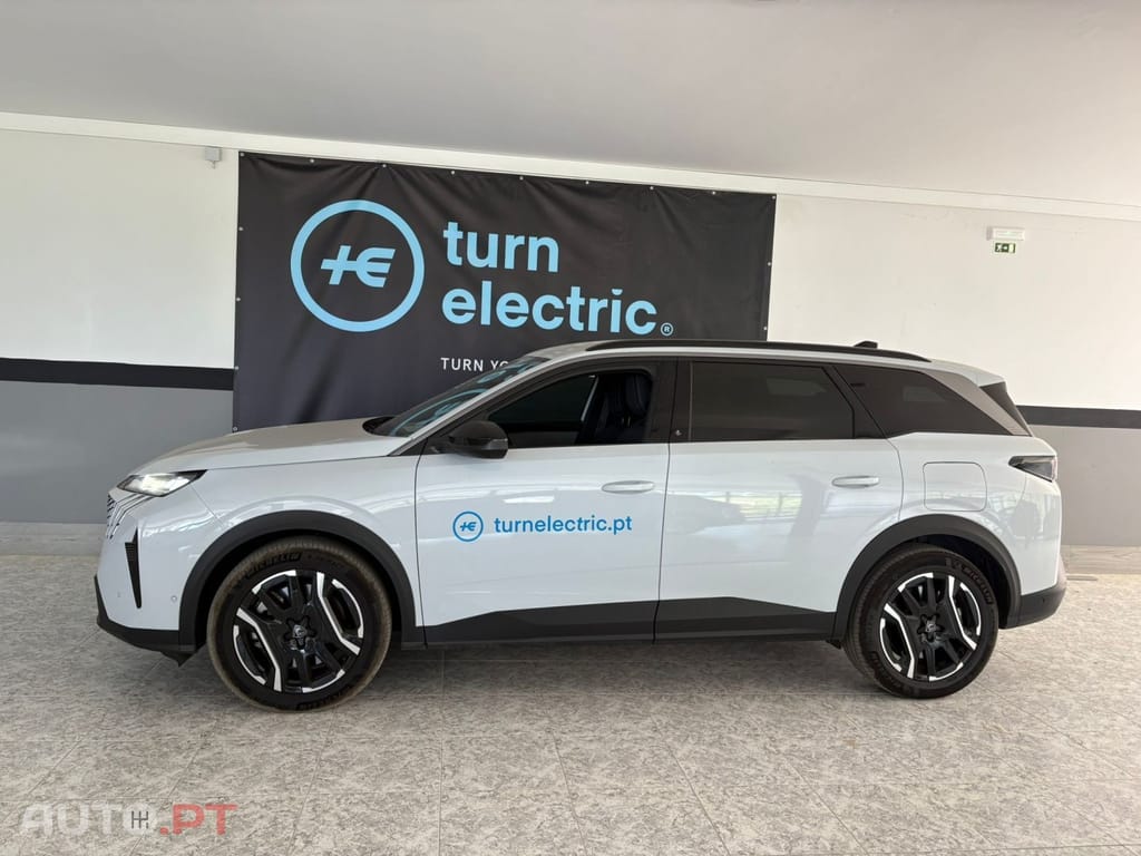 Peugeot E-5008 73 kWh Allure