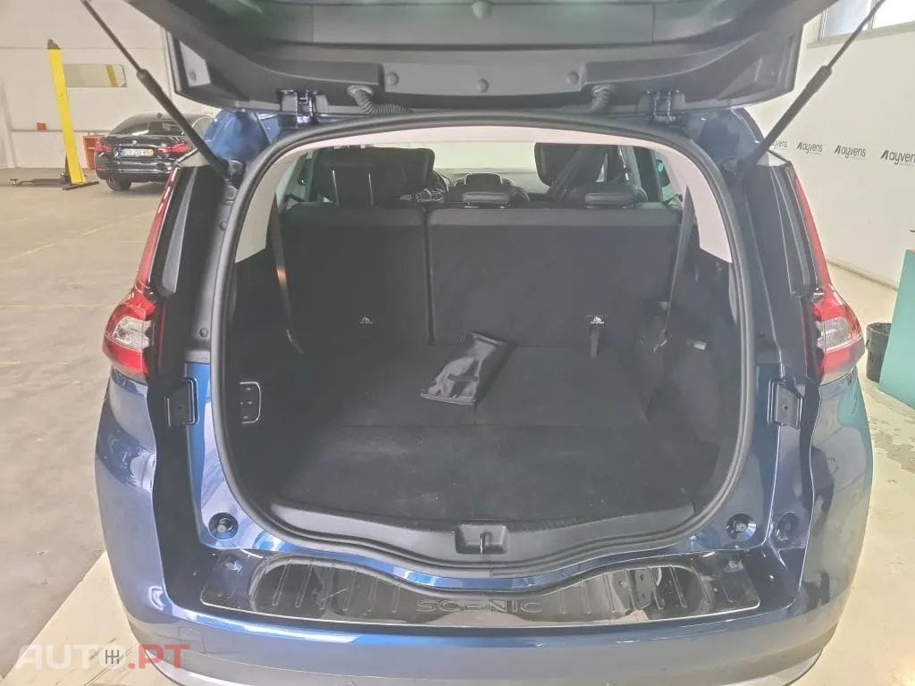 Renault Grand Scénic 1.3 TCe Bose Edition EDC