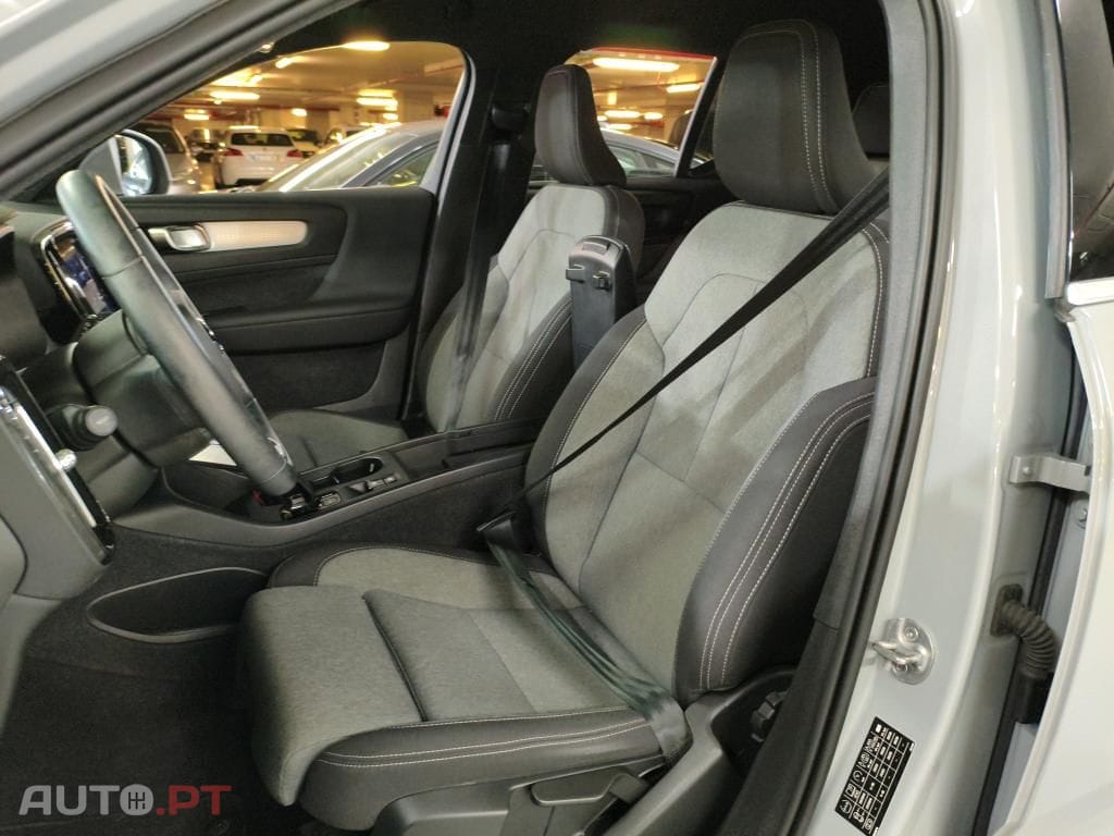 Volvo XC40 1.5 T4 PHEV Core