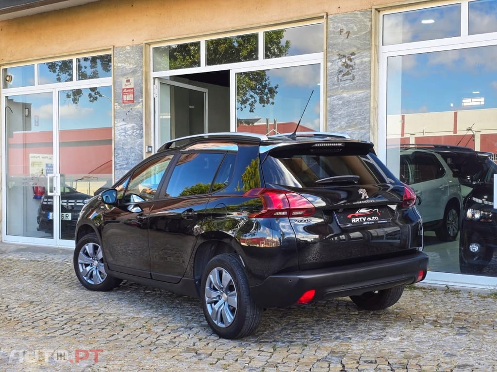 Peugeot 2008 1.6 BlueHDi Style