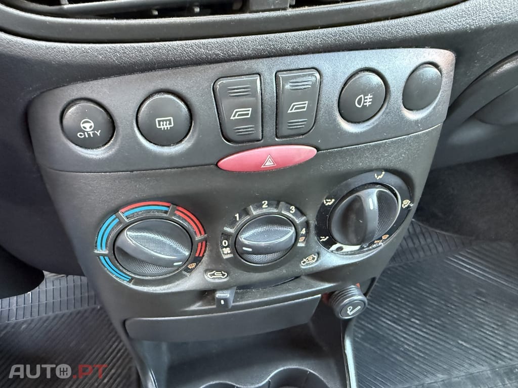 Fiat Punto 1.2 ELX — fotografia 15