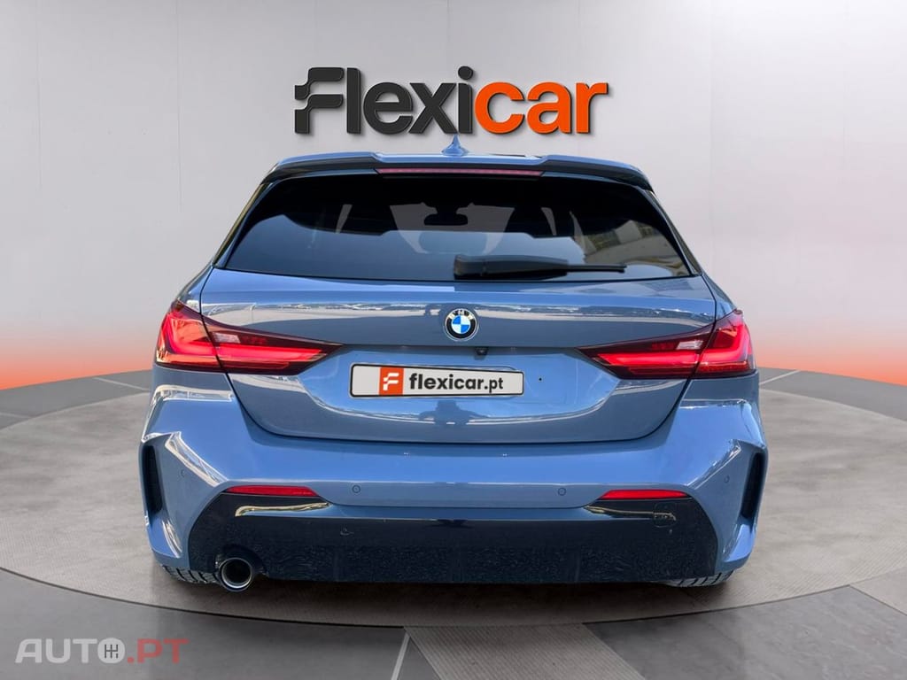 BMW 118 i Pack Desportivo M Auto