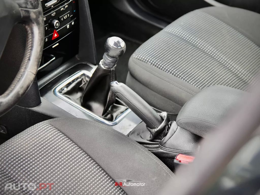 Peugeot 407 1.6 HDi Premium