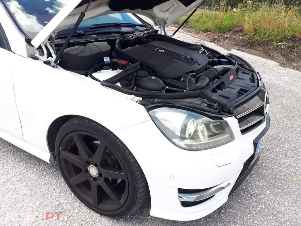 Mercedes-Benz C 250 CDi Coupé AMG