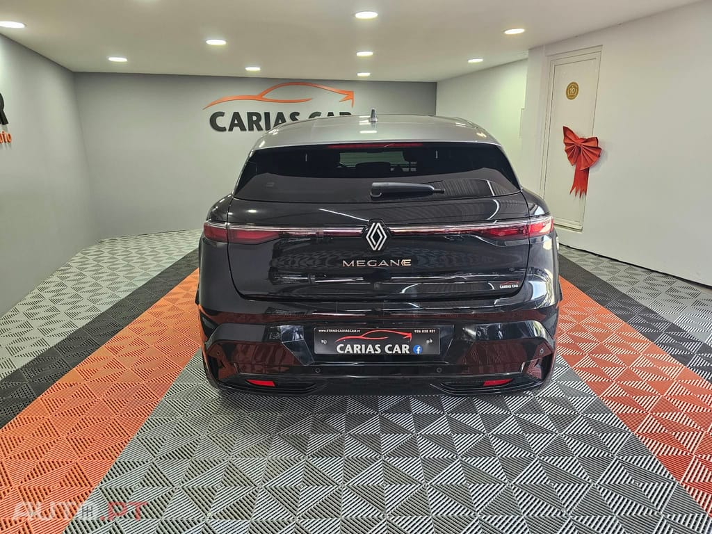 Renault Mégane E-Tech EV60 Techno Optimum Charge — fotografia 4